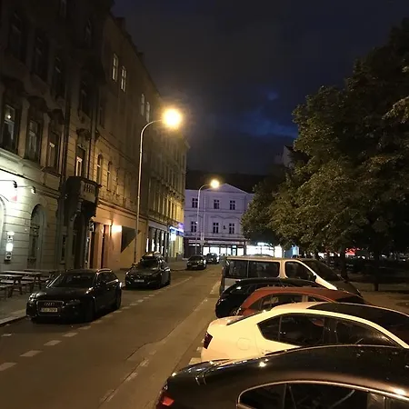 Damiell Prague