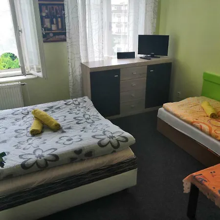 Damiell Hostel Prague